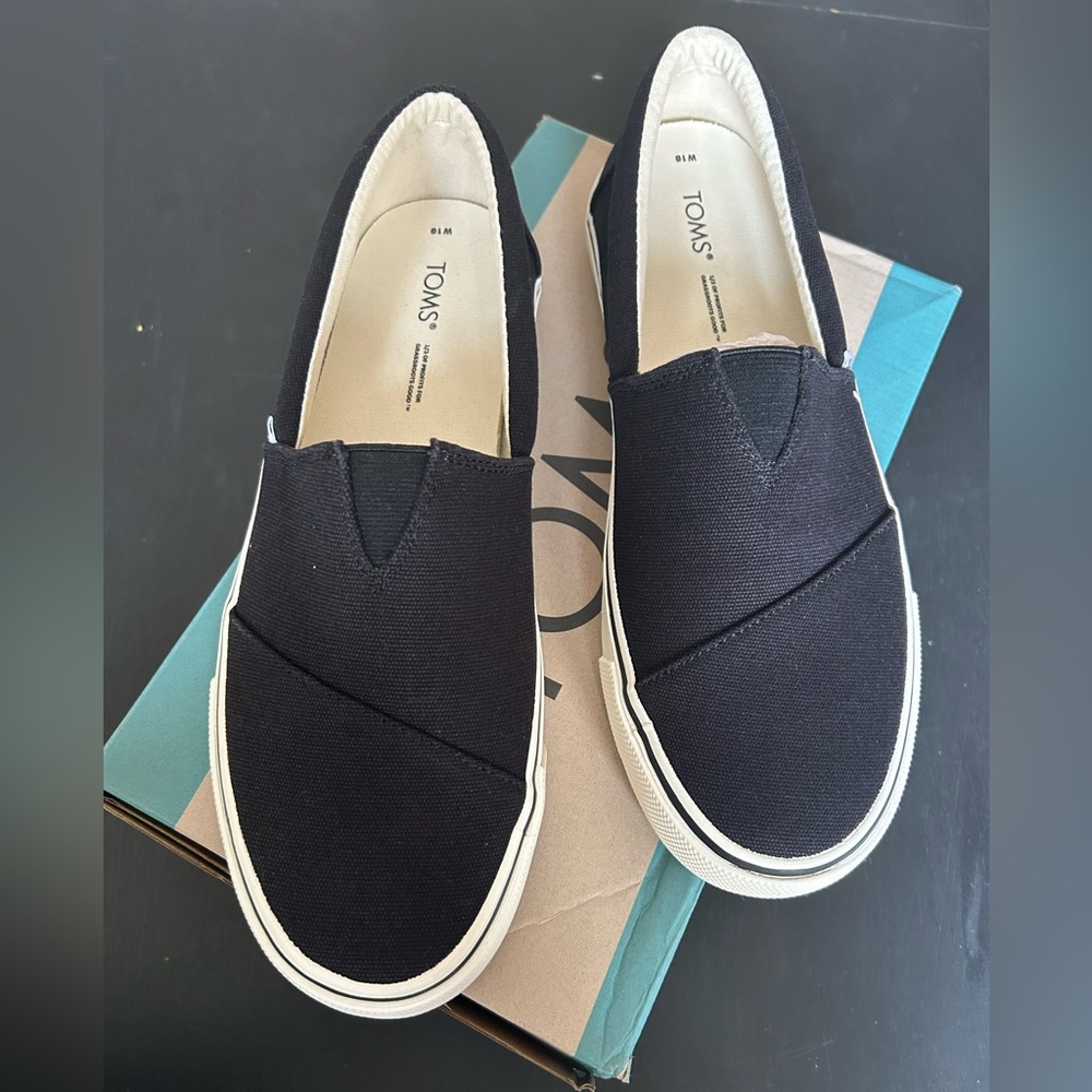 Toms Alpargata Felix slip on size 10